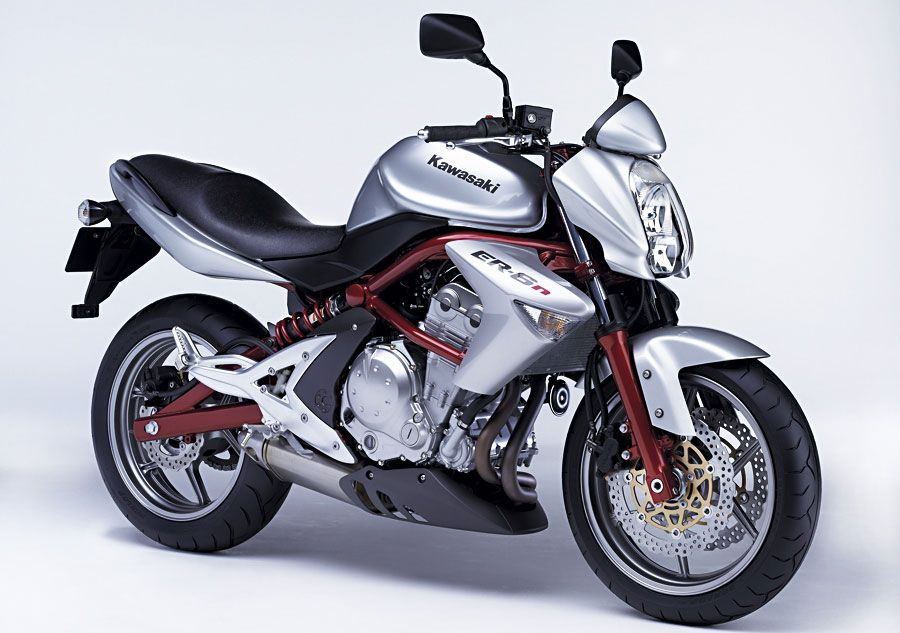 Ajokorttiluokka A2 (Moottoripyöräkortti)